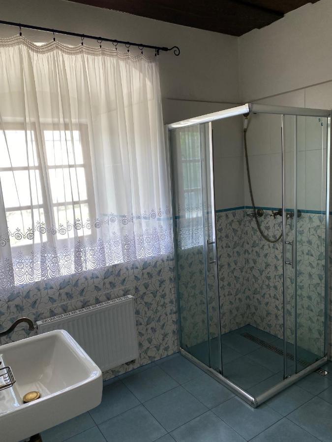 Zamek Kolstejn - Hotel Chateau Goldenstein Branná エクステリア 写真