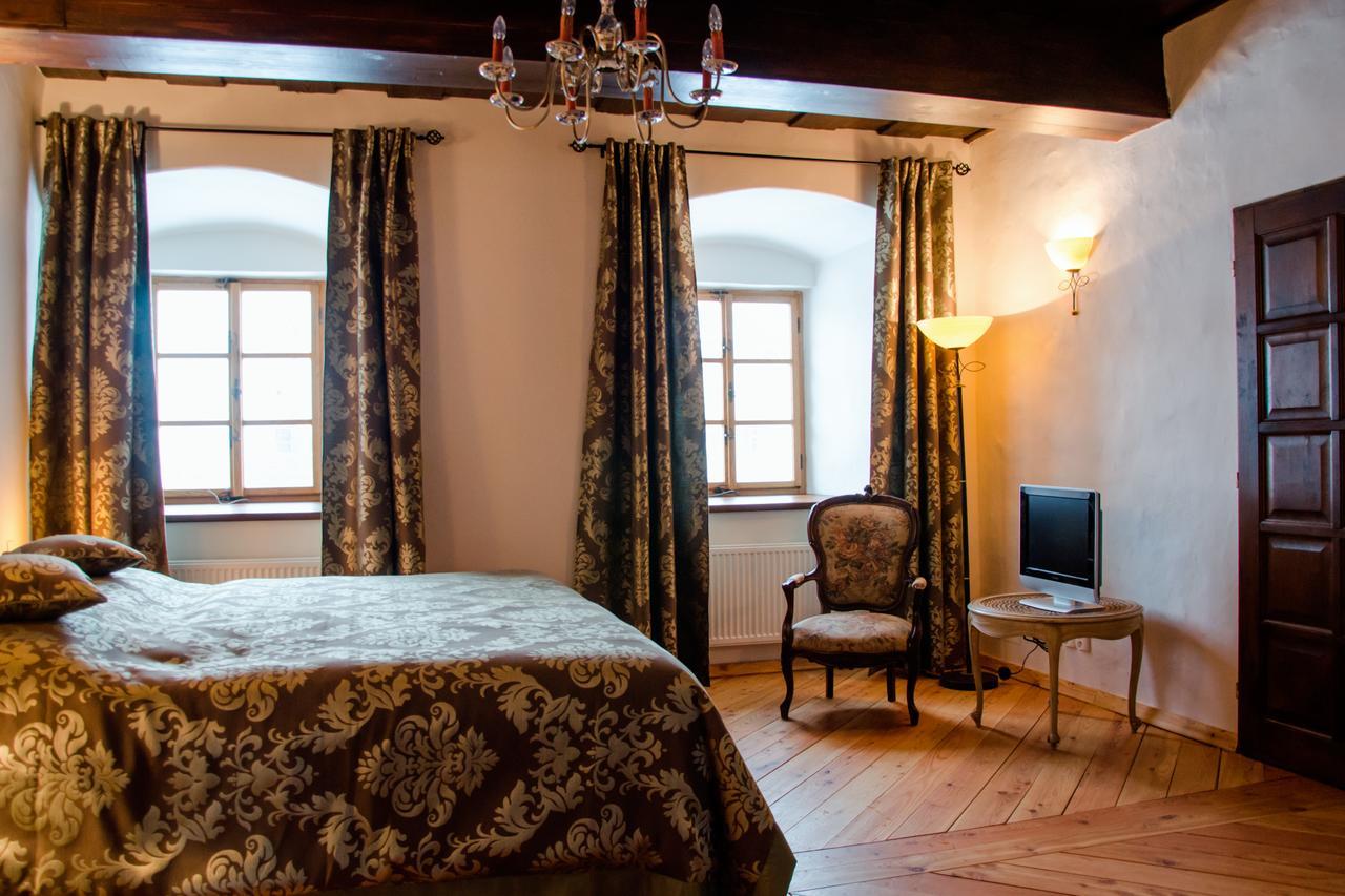 Zamek Kolstejn - Hotel Chateau Goldenstein Branná エクステリア 写真