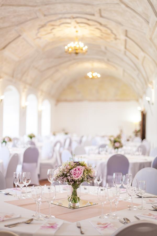 Zamek Kolstejn - Hotel Chateau Goldenstein Branná エクステリア 写真